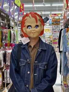 ハロウィンパーティ準備中の記事画像